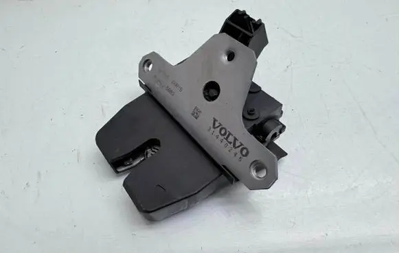 Volvo V40 Tailgate/trunk/boot lock/catch/latch 31440245