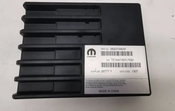 Chrysler Pacifica Sound amplifier 68207345AF TE1AA1307L7522