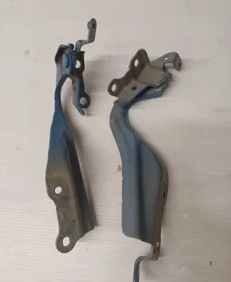 Subaru XV I Engine bonnet/hood hinges