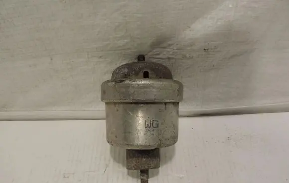 Opel Vectra B Engine mount vacuum valve 90497967