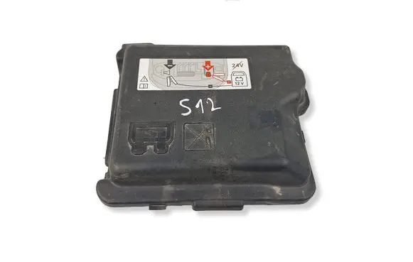 Citroen C3 Aircross Fuse box set 9671924480