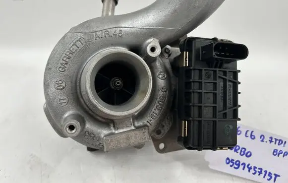 Audi A6 S6 C6 4F Turbo 059145715T