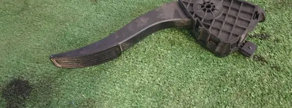 Ford Mondeo MK V Accelerator throttle pedal