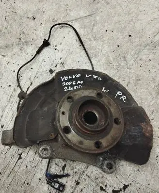 Volvo V70 Front wheel hub spindle knuckle 9461943
