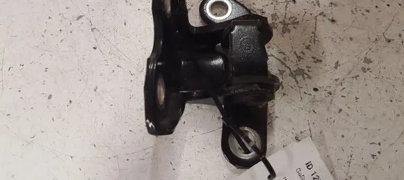Toyota Prius (XW30) Rear door upper hinge