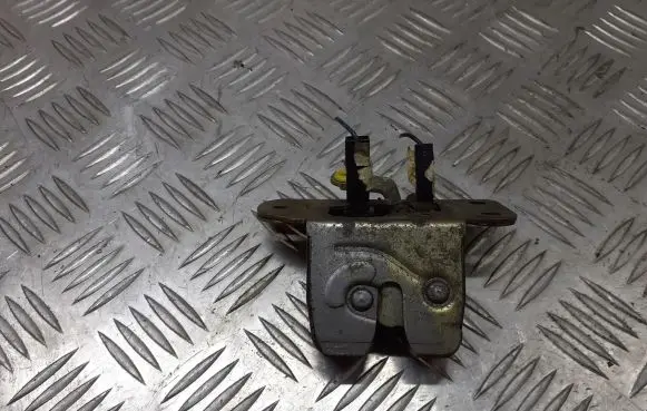 Volvo S40, V40 Tailgate exterior lock BRAK