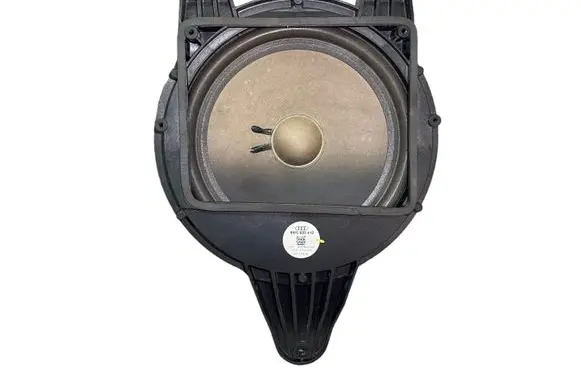 Audi A4 S4 B9 Subwoofer speaker 8W5035412