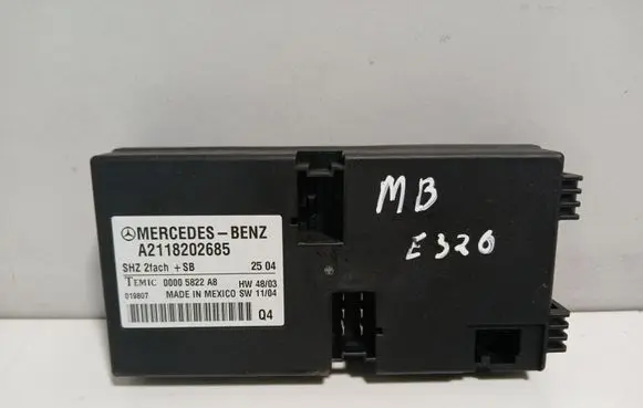 Mercedes-Benz E W211 Seat control module A2118202685