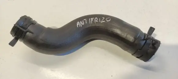 Toyota Avensis T250 Coolant pipe/hose 