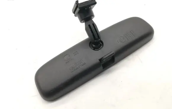 Toyota Yaris XP210 Rear view mirror (interior) E4042197