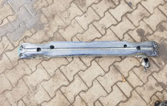 Volvo V40 Front bumper cross member