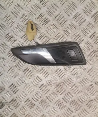 Skoda Octavia Mk2 (1Z) Rear door interior handle trim 1z0839248