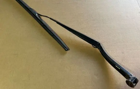Hyundai Tucson TL Windshield/front glass wiper blade TLLDR261119