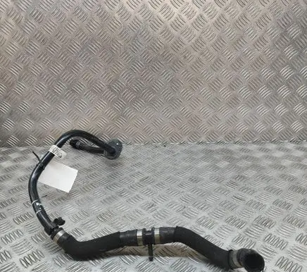 Mercedes-Benz GLS X167 Engine coolant pipe/hose A1674830603