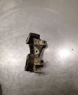 Citroen C4 Grand Picasso Engine mounting bracket 9645382880