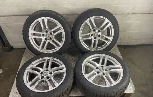 Mercedes-Benz E W211 R17 alloy rim 