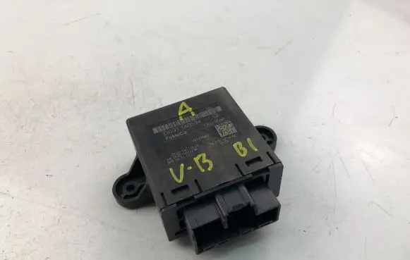 Ford Mondeo MK V Door control unit/module DG9T14B534CB