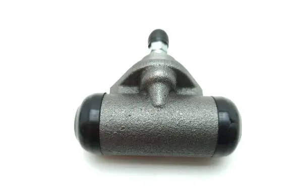 Aixam 500 Rear brake cylinder 060502 6A24 0790727