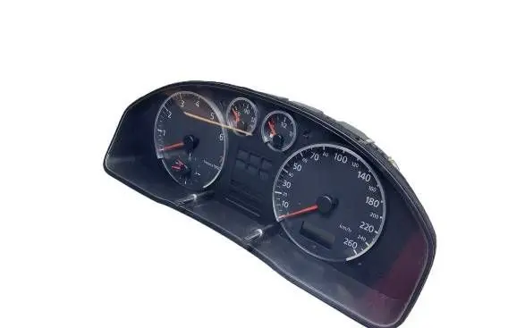 Audi A4 S4 B5 8D Speedometer (instrument cluster) 8D0919861C-KASACJA 8D0919861C