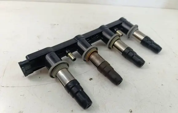 Chevrolet Cruze High voltage ignition coil 310298 96476979