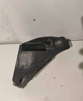 BMW X5 E70 Engine mounting bracket 6772680 67871110 AIS19C03