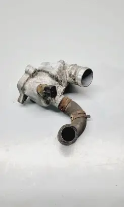 Thermostat/thermostat housing