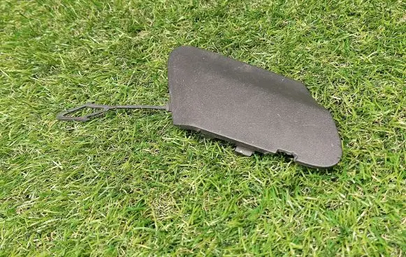 Opel Corsa D Front tow hook cap/cover 13285997 475498858