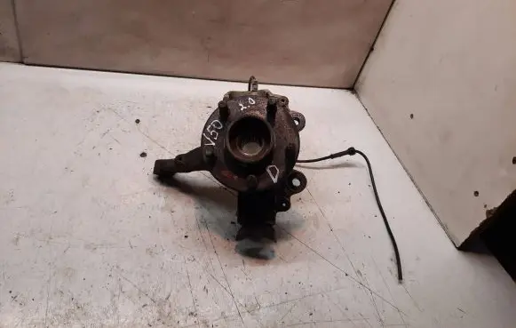 Volvo V50 Front wheel hub