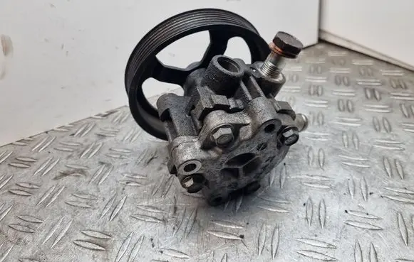 Peugeot 4007 Power steering pump