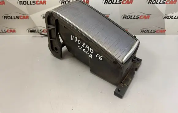 Volvo V70 Cup holder front 30643625 321188