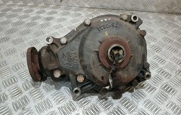 BMW X3 E83 Front differential 7540626