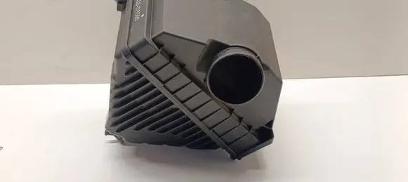 Hyundai Tucson TL Air filter box 28110D3500