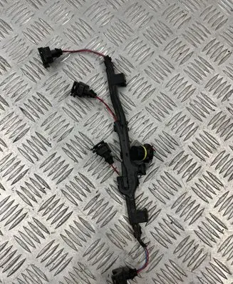 BMW 5 E60 E61 Fuel injector wires 7514611