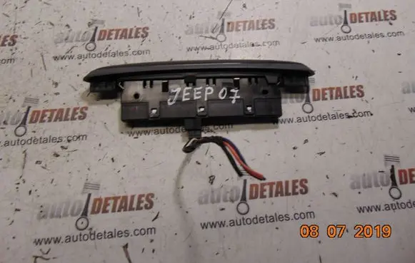 Jeep Grand Cherokee (WK) Parking PDC sensor display screen A0015421523