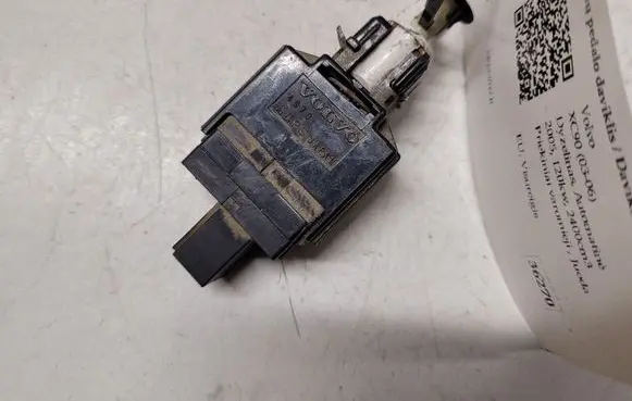 Volvo XC90 Brake pedal sensor switch 8622064 05W261