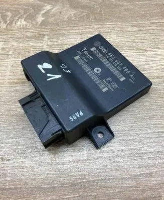 Audi A8 S8 D3 4E Gateway control module 4E0907468A 4E0910468