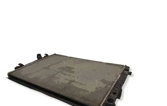 Volkswagen PASSAT B7 Coolant radiator 5Q0121251EN M158027R