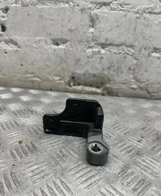 Mercedes-Benz E AMG W213 Rear door lower hinge