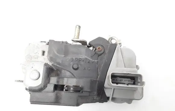Citroen Xsara Picasso Front door lock