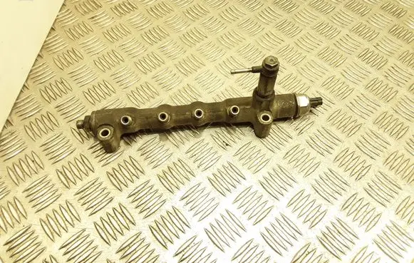 Fuel main line pipe