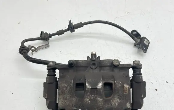 Ford Explorer VI Front brake caliper L1MC2B557AG