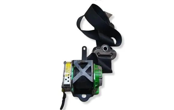 Toyota Yaris Front seatbelt 3063569 3063560