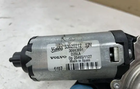 Volvo V70 Rear window wiper motor 53029212 30663891 D25LA