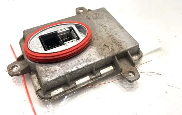 BMW X3 F25 Voltage converter/converter module 7356250