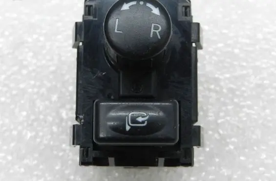Nissan X-Trail T31 Wing mirror switch 25570JG00A