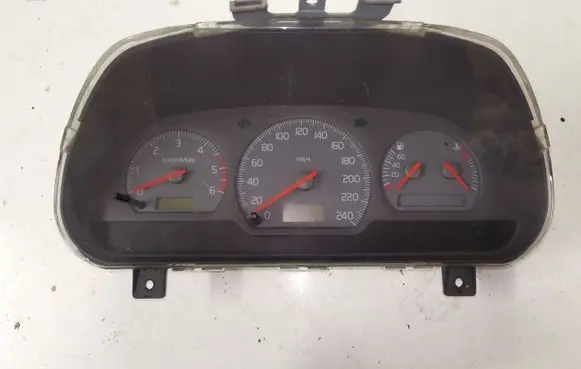 Volvo S40, V40 Speedometer (instrument cluster) 30857569