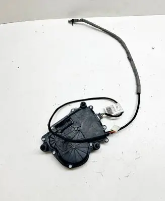 BMW X3 G01 Central locking motor C56792102 16367210 UA738356110