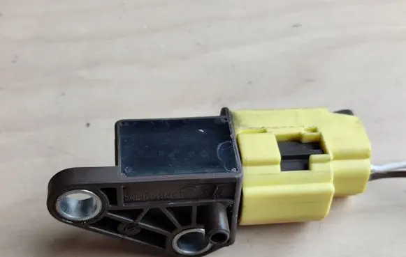 Audi Q5 SQ5 Airbag deployment crash/impact sensor 8K0959651