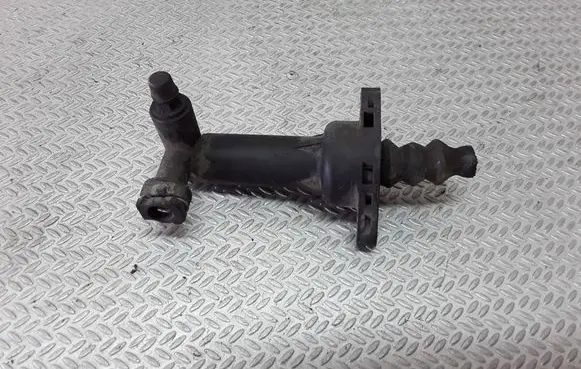 Volkswagen Golf V Clutch master cylinder 6Q0721261F