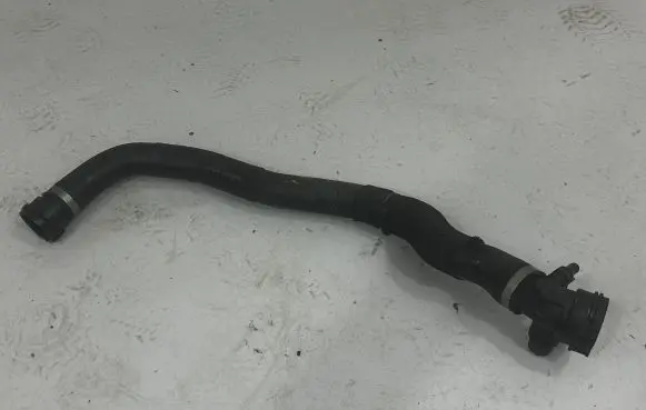 BMW 4 F32 F33 Engine coolant pipe/hose 8514050